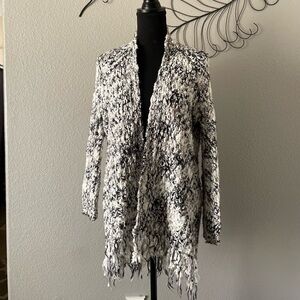 Warm Black and white cardigan